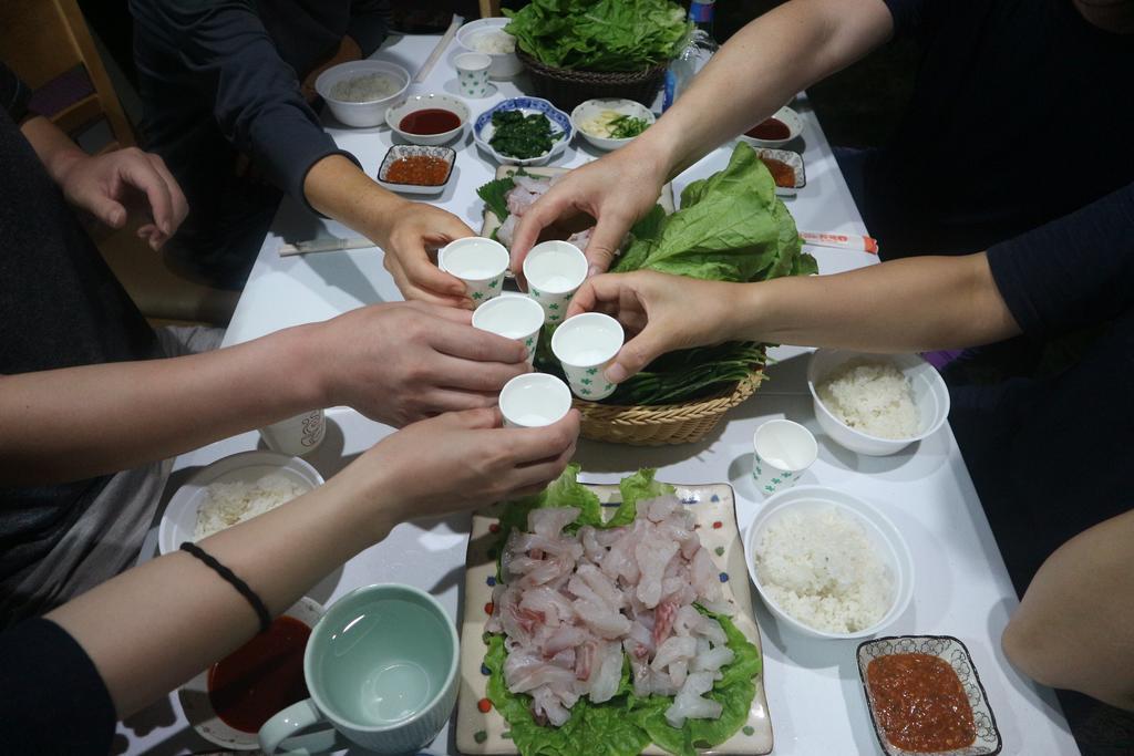 Blue Island Guesthouse Seogwipo Esterno foto