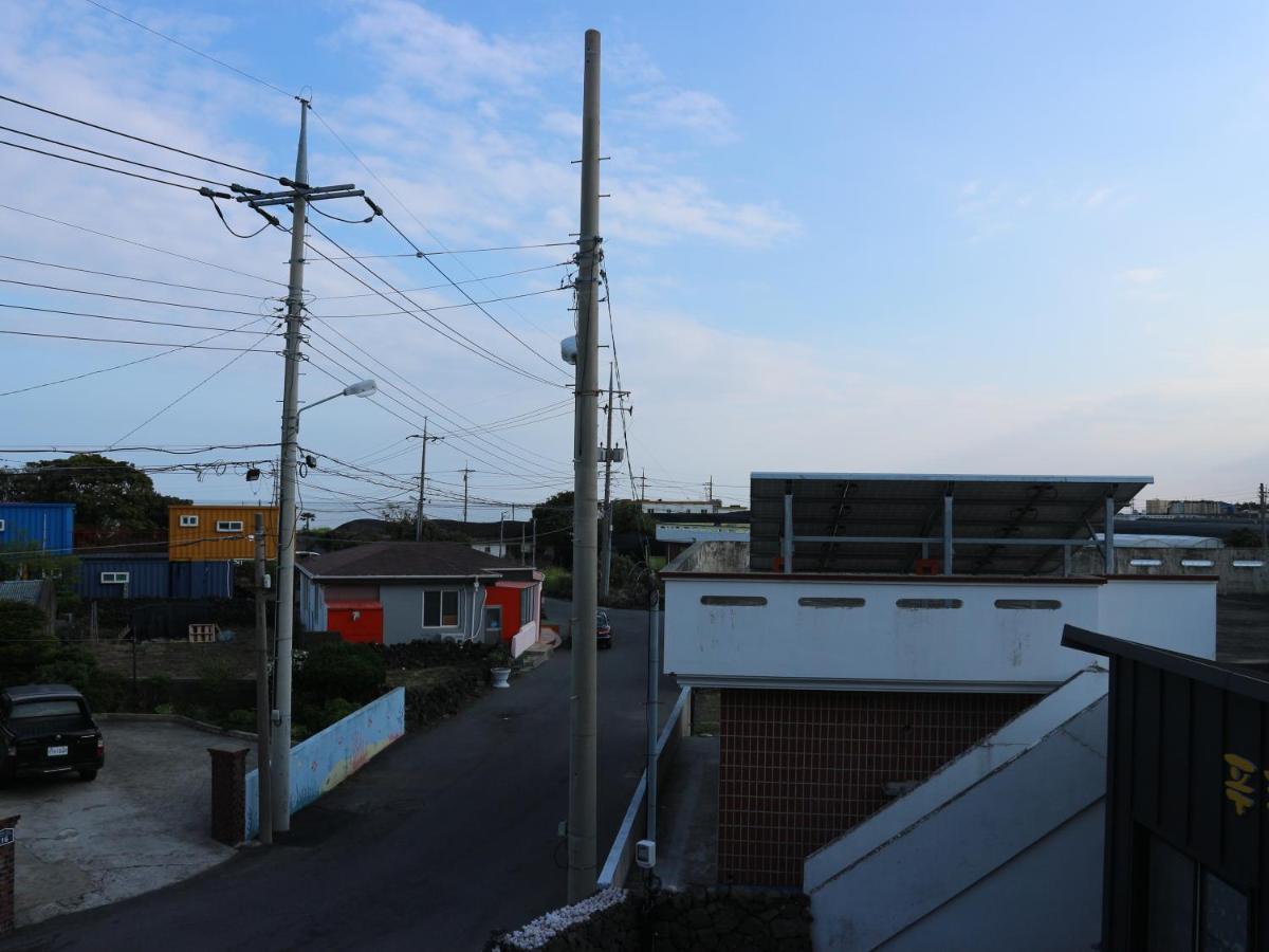 Blue Island Guesthouse Seogwipo Esterno foto